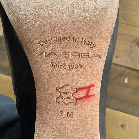 $298 VIA SPIGA Italian Leather‎ Ankle Boots Stiletto Heel Black Booties 7.5M EUC - Picture 8 of 8